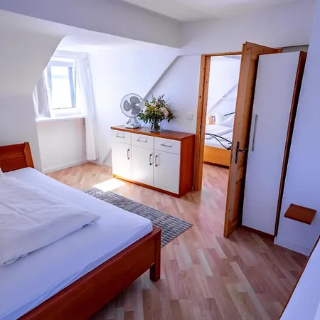 Otel Seehotel Zur Muenz 3*