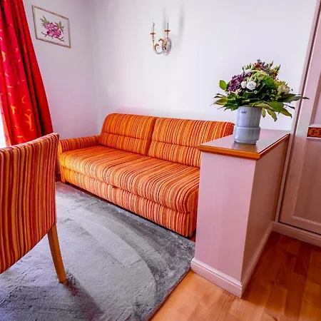 호텔 Seehotel Zur Muenz
