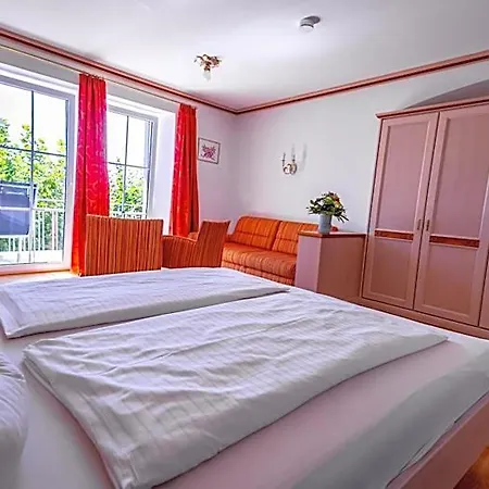 Seehotel Zur Muenz Отель