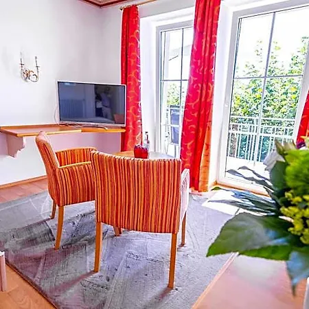 Seehotel Zur Muenz Меерсбург