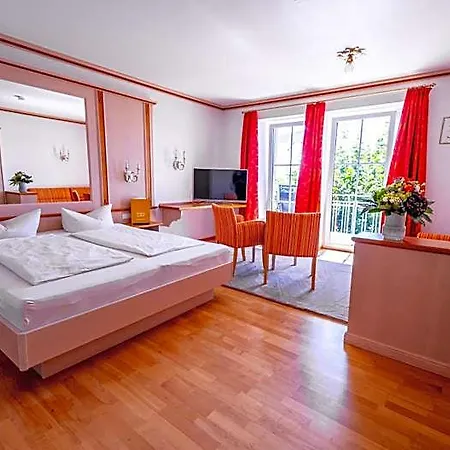 Seehotel Zur Muenz 3*