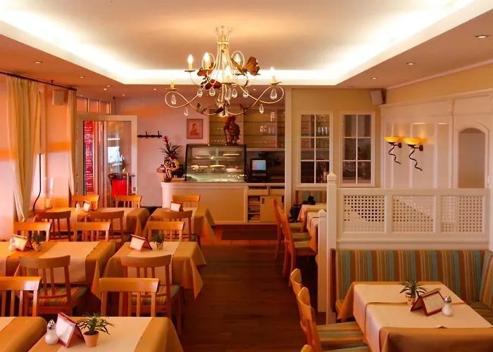 Seehotel Zur Muenz 3* 梅尔斯堡