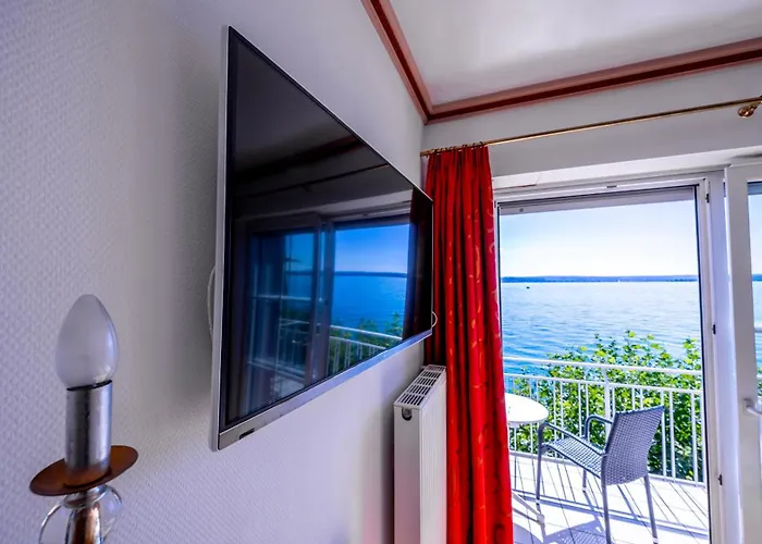 Seehotel Zur Muenz 3* 梅尔斯堡